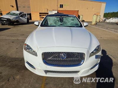 Piąte zdjęcie samochodu w środku: 2011 JAGUAR XJ VIN:SAJWA1CB5BLV07067 - miniatura