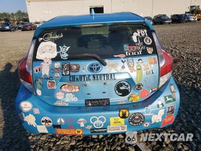 Zdjęcie 6 z 12 samochodu: 2015 TOYOTA PRIUS C ONE VIN:JTDKDTB33F1089894 - miniatura