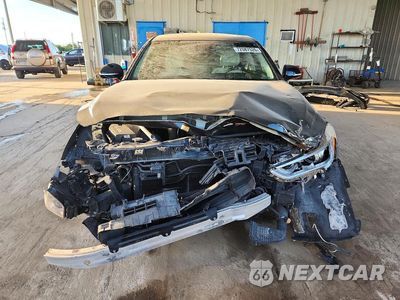Piąte zdjęcie samochodu w środku: 2019 GENESIS G90 PREMIUM VIN:KMHG34JA7KU049997 - miniatura