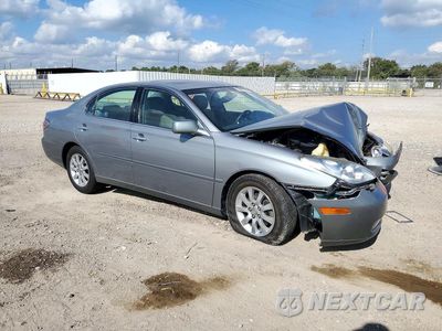 Czwarte zdjęcie samochodu z boku: 2004 LEXUS ES 330 VIN:JTHBA30G245034310 - miniatura