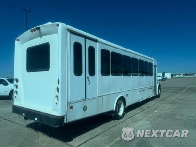 Czwarte zdjęcie samochodu z boku: 2015 FREIGHTLINER CHASSIS S-2 VIN:4UZADSDT6FCGS0091 - miniatura