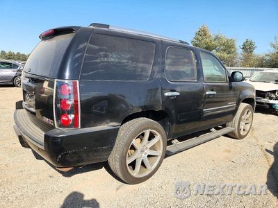 Trzecie zdjęcie samochodu z tyłu: 2007 GMC YUKON DENALI VIN:1GKFK638X7J271875 - miniatura