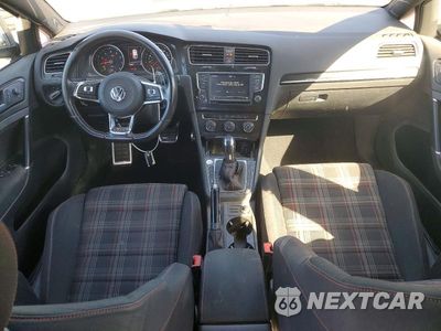 Zdjęcie 8 z 12 samochodu: 2017 VOLKSWAGEN GTI S/SE VIN:3VW447AU5HM073354 - miniatura