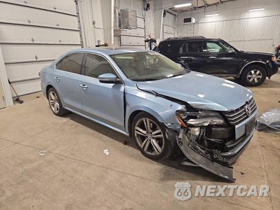 Czwarte zdjęcie samochodu z boku: 2013 VOLKSWAGEN PASSAT SEL VIN:1VWCN7A36DC048670 - miniatura