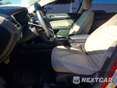 Zdjęcie 7 z 12 samochodu: 2017 FORD FUSION S VIN:3FA6P0G70HR227523 - miniatura