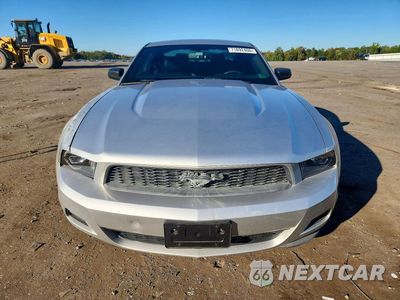Piąte zdjęcie samochodu w środku: 2012 FORD MUSTANG VIN:1ZVBP8AM1C5279581 - miniatura