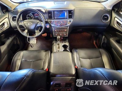 Zdjęcie 8 z 13 samochodu: 2018 NISSAN PATHFINDER SL VIN:5N1DR2MM0JC679005 - miniatura