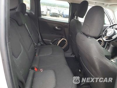 Zdjęcie 10 z 12 samochodu: 2016 JEEP RENEGADE LATITUDE VIN:ZACCJBBT5GPD29830 - miniatura