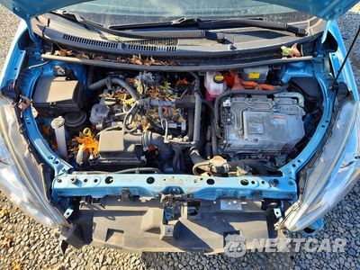 Zdjęcie 11 z 13 samochodu: 2016 TOYOTA PRIUS C FOUR VIN:JTDKDTB31G1135241 - miniatura