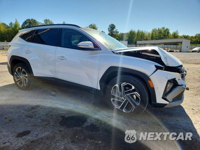 Czwarte zdjęcie samochodu z boku: 2025 HYUNDAI TUCSON LIMITED VIN:3KMJE3DE4SE004105 - miniatura