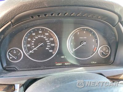 Zdjęcie 9 z 12 samochodu: 2015 BMW X5 SDRIVE35I VIN:5UXKR2C50F0H40580 - miniatura