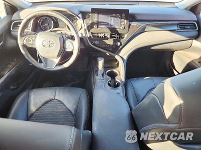 Zdjęcie 8 z 13 samochodu: 2023 TOYOTA CAMRY SE VIN:4T1G11AK4PU736245 - miniatura