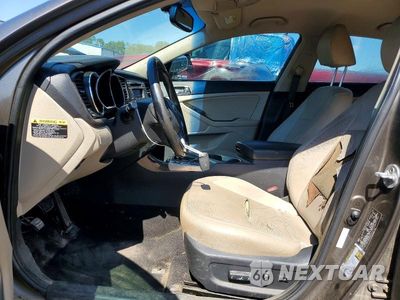 Zdjęcie 7 z 12 samochodu: 2012 KIA OPTIMA EX VIN:5XXGN4A71CG011773 - miniatura
