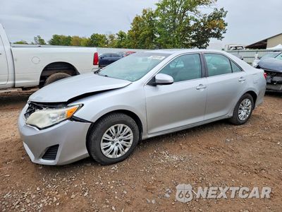 2014 TOYOTA CAMRY LE 4T4BF1FK0ER342751 - główne zdjęcie licytacji z USA - miniatura