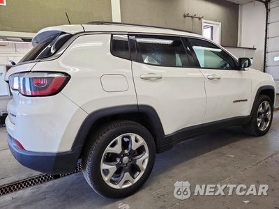 Trzecie zdjęcie samochodu z tyłu: 2018 JEEP COMPASS LIMITED VIN:3C4NJDCB6JT360160 - miniatura