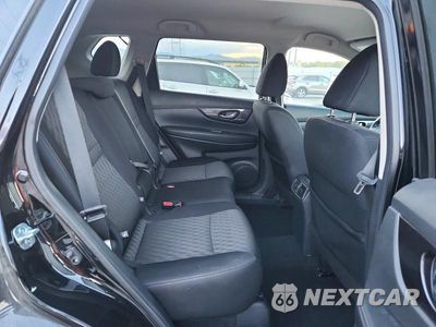 Zdjęcie 11 z 13 samochodu: 2018 NISSAN ROGUE SV VIN:5N1AT2MV5JC810507 - miniatura