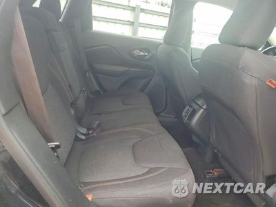 Zdjęcie 11 z 13 samochodu: 2017 JEEP CHEROKEE LATITUDE VIN:1C4PJLCB2HW548780 - miniatura