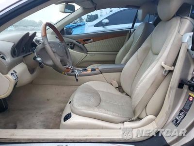 Zdjęcie 7 z 13 samochodu: 2005 MERCEDES-BENZ SL 600 VIN:WDBSK76F25F087071 - miniatura
