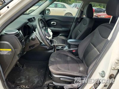 Zdjęcie 7 z 12 samochodu: 2016 KIA SOUL BASE VIN:KNDJN2A22G7370935 - miniatura