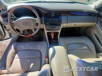Zdjęcie 8 z 12 samochodu: 2002 CADILLAC DEVILLE DTS VIN:1G6KF57962U291935 - miniatura