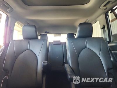 Zdjęcie 10 z 13 samochodu: 2025 TOYOTA GRAND HIGHLANDER XLE VIN:5TDABAA54SS003210 - miniatura