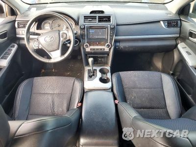 Zdjęcie 8 z 12 samochodu: 2014 TOYOTA CAMRY SE VIN:4T1BF1FK5EU393513 - miniatura