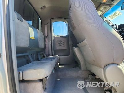 Zdjęcie 10 z 13 samochodu: 2005 TOYOTA TACOMA ACCESS CAB VIN:5TEUU42N15Z035563 - miniatura