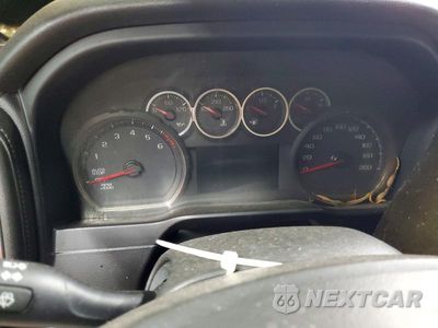 Zdjęcie 9 z 11 samochodu: 2019 CHEVROLET SILVERADO K1500 LT VIN:1GCUYDED6KZ248216 - miniatura