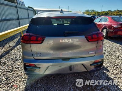 Zdjęcie 6 z 13 samochodu: 2022 KIA NIRO EV EX VIN:KNDCC3LG4N5158902 - miniatura