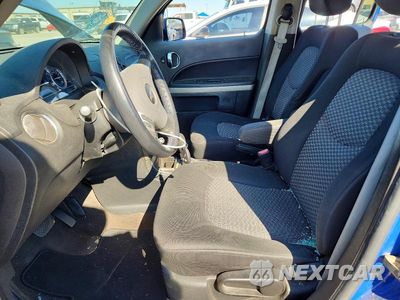 Zdjęcie 7 z 13 samochodu: 2009 CHEVROLET HHR LS VIN:3GNCA13B29S558085 - miniatura