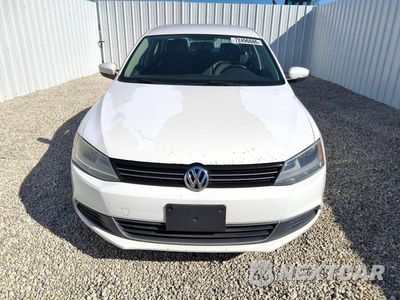 Piąte zdjęcie samochodu w środku: 2013 VOLKSWAGEN JETTA SE VIN:3VWDP7AJ4DM404500 - miniatura