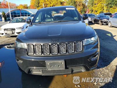 Piąte zdjęcie samochodu w środku: 2021 JEEP GRAND CHEROKEE LAREDO VIN:1C4RJFAG8MC524844 - miniatura