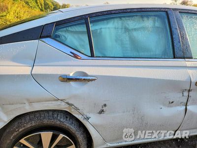 Zdjęcie 10 z 12 samochodu: 2021 NISSAN ALTIMA SV VIN:1N4BL4DV8MN418138 - miniatura