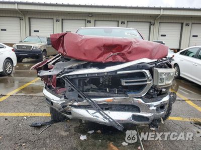 Piąte zdjęcie samochodu w środku: 2019 RAM 1500 BIG HORN/LONE STAR VIN:1C6SRFFT5KN587988 - miniatura