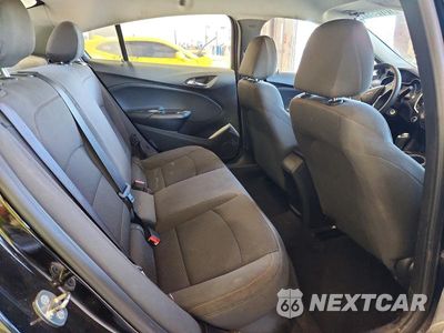 Zdjęcie 10 z 12 samochodu: 2019 CHEVROLET CRUZE LS VIN:1G1BC5SMXK7102194 - miniatura