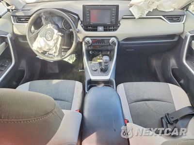 Zdjęcie 8 z 14 samochodu: 2021 TOYOTA RAV4 XLE VIN:4T3RWRFV4MU039978 - miniatura