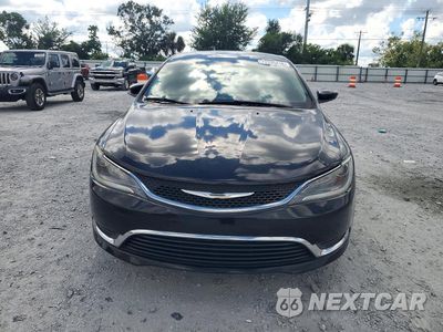 Piąte zdjęcie samochodu w środku: 2015 CHRYSLER 200 LIMITED VIN:1C3CCCABXFN584400 - miniatura