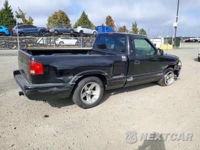 Trzecie zdjęcie samochodu z tyłu: 2002 GMC SONOMA VIN:1GTCS14W728257656 - miniatura