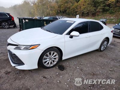 2020 TOYOTA CAMRY LE 4T1C11AK2LU948036 - główne zdjęcie licytacji z USA - miniatura