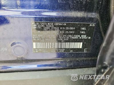 Zdjęcie 14 z 14 samochodu: 2025 TOYOTA RAV4 XSE VIN:JTMFB3FV2SD245256 - miniatura