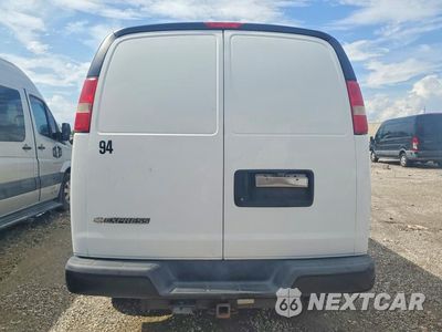 Zdjęcie 6 z 13 samochodu: 2017 CHEVROLET EXPRESS 2500 CARGO DELIVERY VAN VIN:1GCWGAFFXH1110857 - miniatura