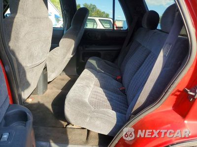 Zdjęcie 11 z 14 samochodu: 1999 CHEVROLET BLAZER VIN:1GNDT13W4X2231827 - miniatura