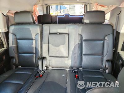 Zdjęcie 10 z 13 samochodu: 2018 GMC YUKON XL C1500 SLT VIN:1GKS1GKC0JR378391 - miniatura