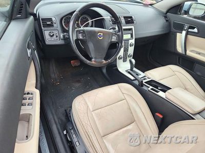 Zdjęcie 8 z 13 samochodu: 2013 VOLVO C70 T5 VIN:YV1672MC7DJ140028 - miniatura