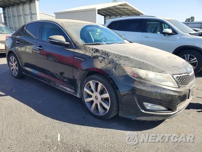 Czwarte zdjęcie samochodu z boku: 2012 KIA OPTIMA SX VIN:5XXGR4A67CG057376 - miniatura