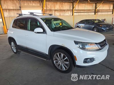 Czwarte zdjęcie samochodu z boku: 2013 VOLKSWAGEN TIGUAN S VIN:WVGAV3AX6DW593994 - miniatura