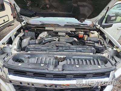 Zdjęcie 12 z 13 samochodu: 2020 CHEVROLET SILVERADO K3500 LT VIN:1GC4YTEY2LF193909 - miniatura