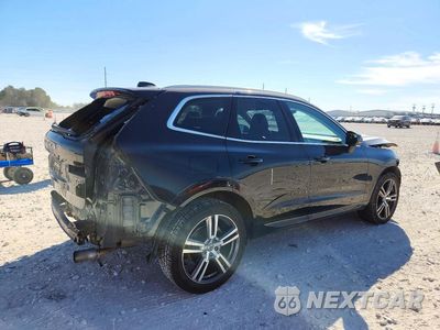 Trzecie zdjęcie samochodu z tyłu: 2020 VOLVO XC60 T5 MOMENTUM VIN:YV4102DK3L1433223 - miniatura