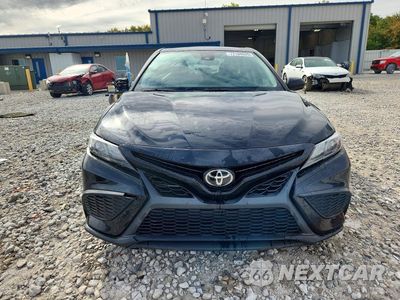 Piąte zdjęcie samochodu w środku: 2022 TOYOTA CAMRY SE VIN:4T1G11AK9NU661085 - miniatura