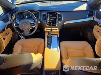 Zdjęcie 8 z 13 samochodu: 2018 VOLVO XC90 T6 VIN:YV4A22PK1J1208608 - miniatura